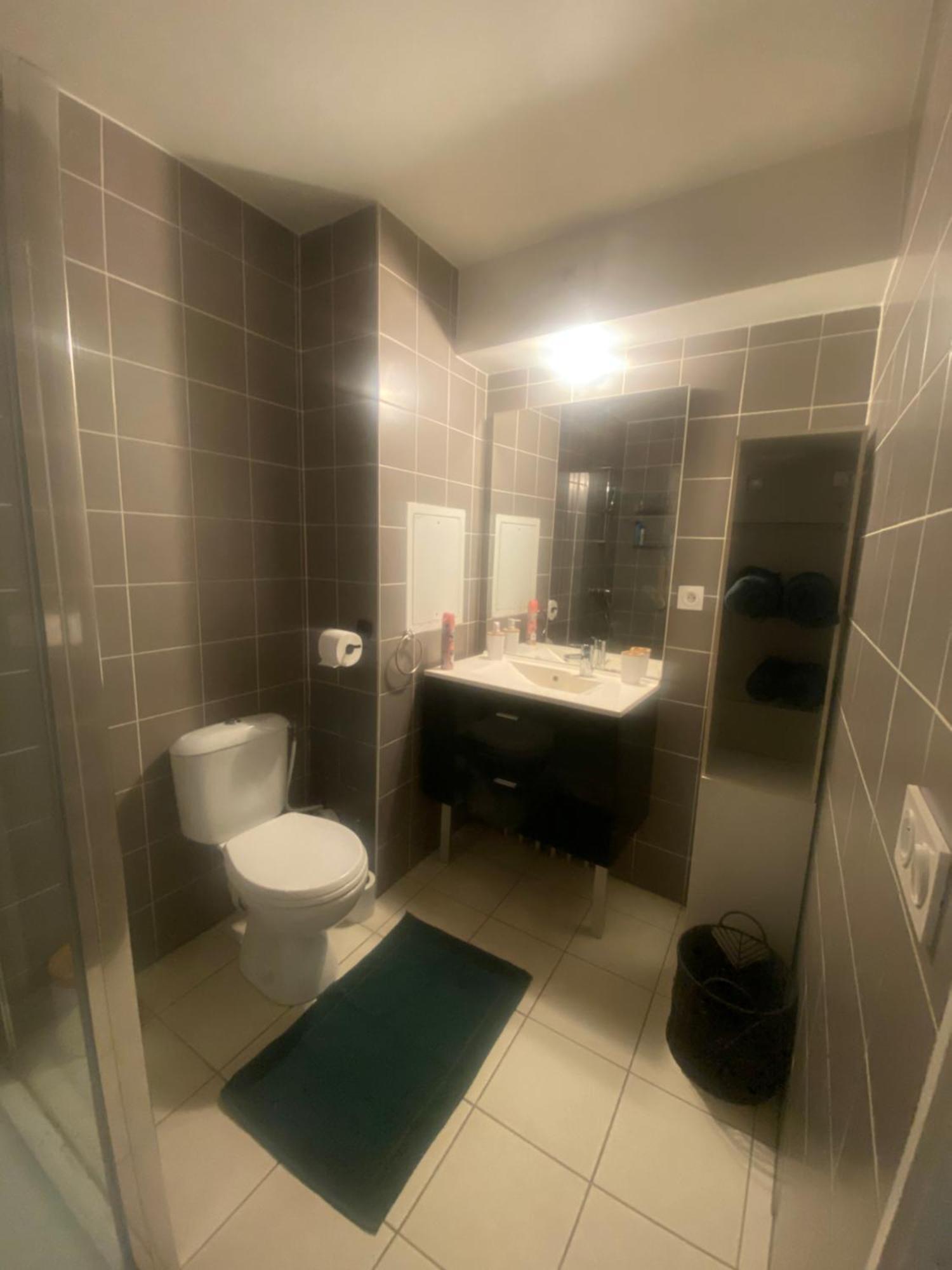 Chambre Privee Sdb Kitchenette Proche De Paris Saint-Ouen  Dış mekan fotoğraf